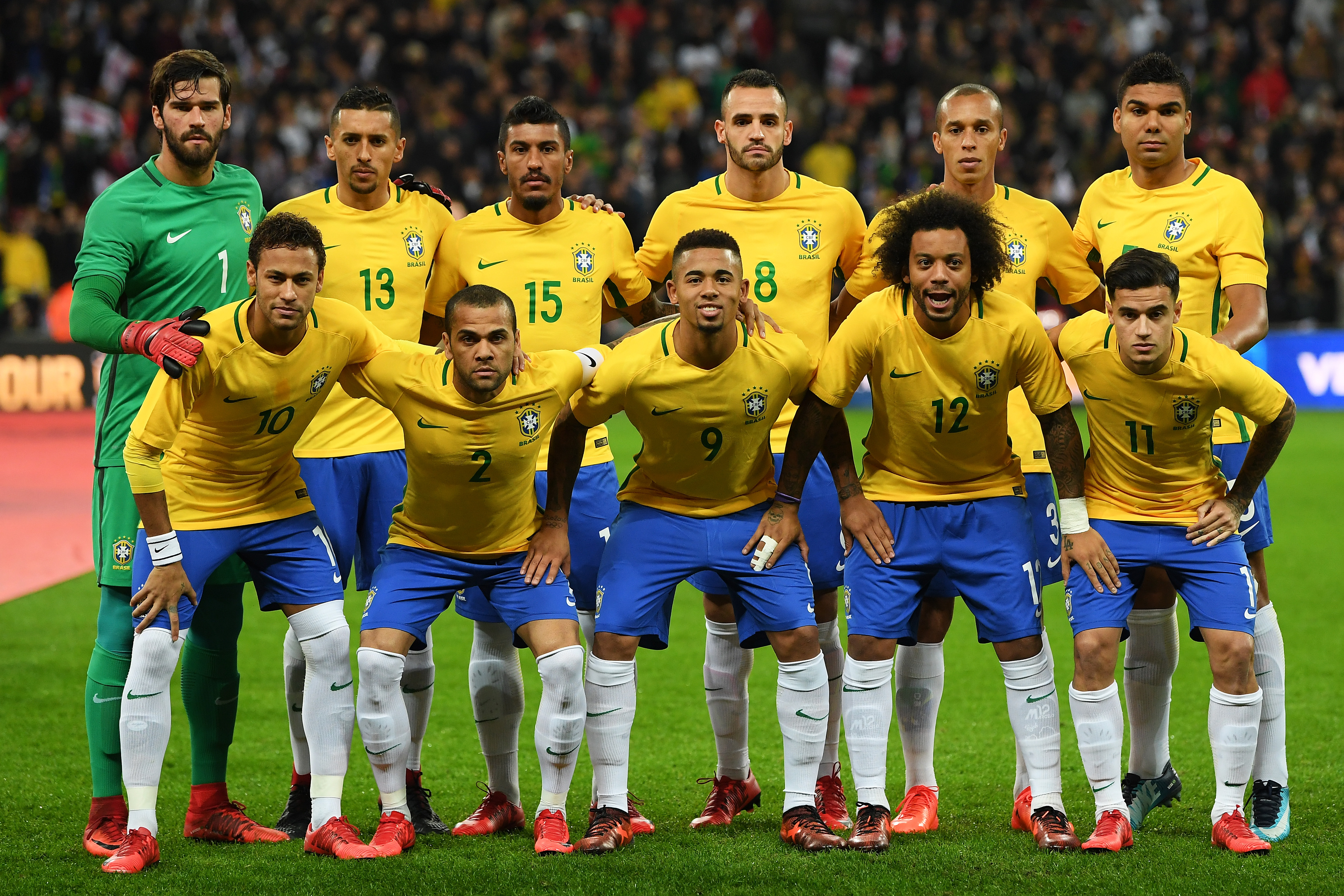 Seleção Brasileira já está Kazan para o jogo contra a ...